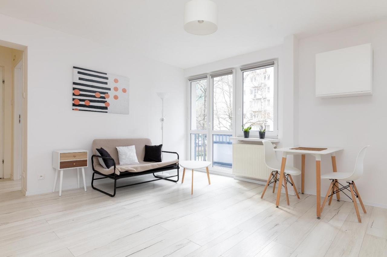 Rondo ONZ Sunny Apartment Varsóvia Exterior foto