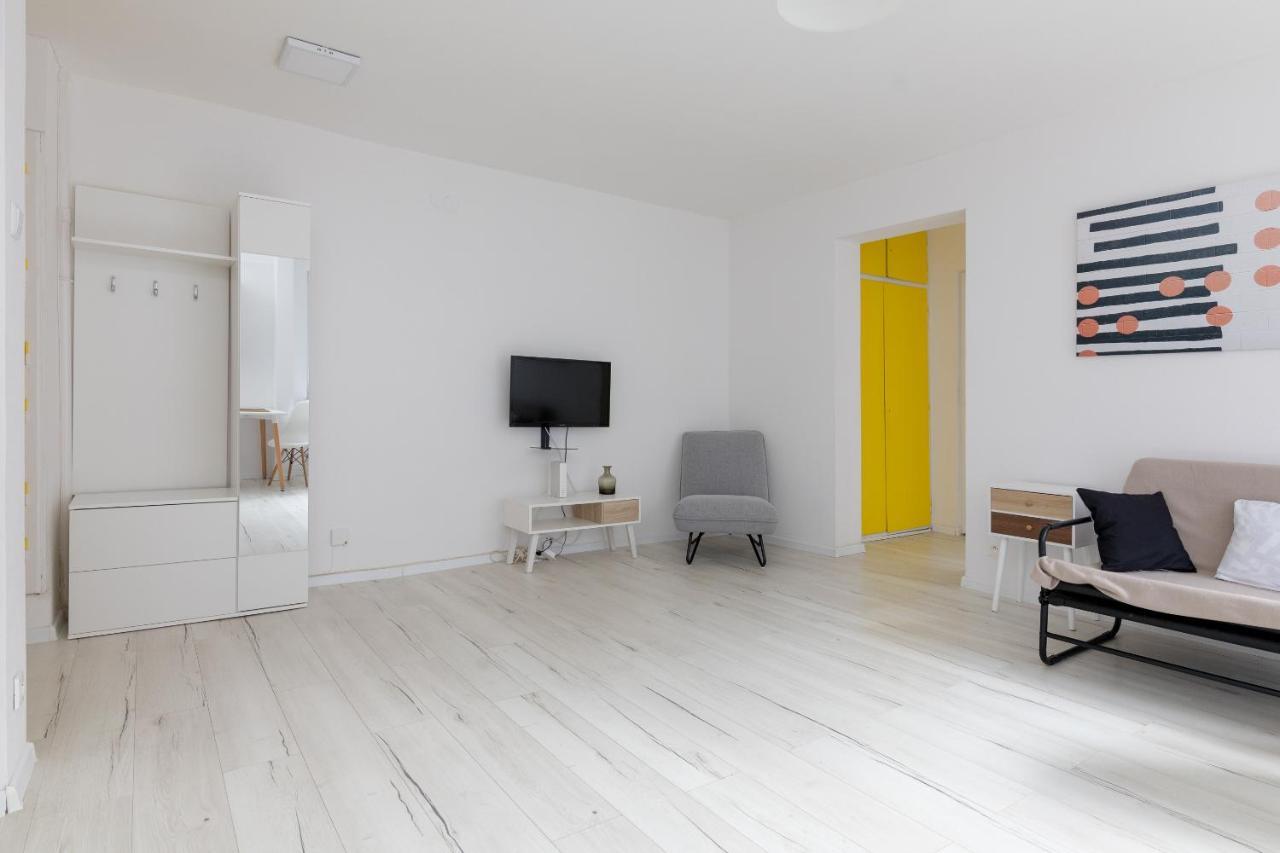 Rondo ONZ Sunny Apartment Varsóvia Exterior foto